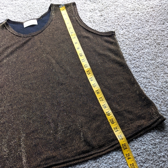 (2/$25) Gloria Vanderbilt shimmery gold sparkle scoop neck sleeveless blouse - Picture 7 of 8